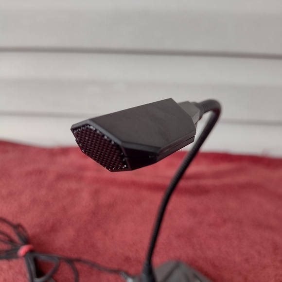 Bugha Exclusive LED Gaming Microphone for PC - Picture 8 of 8